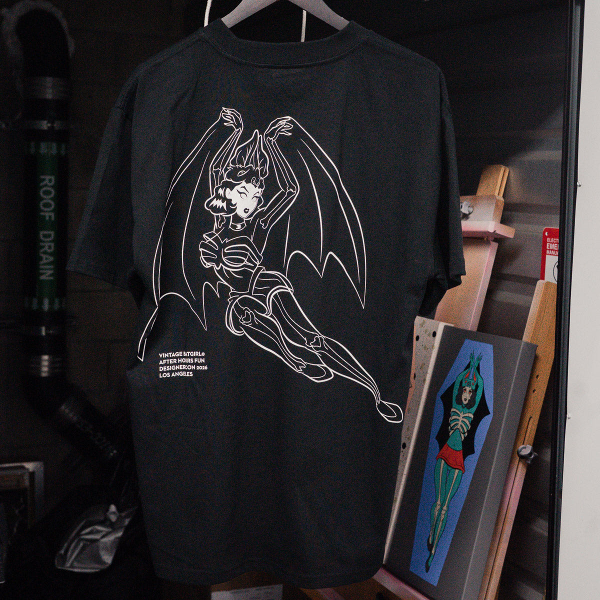Vintage Batgirl Heavyweight Tee