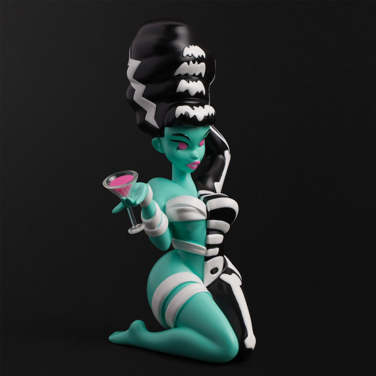 after-hours-fun-bride-bones-swaggy-teal-vinyl-art-toy-front-view