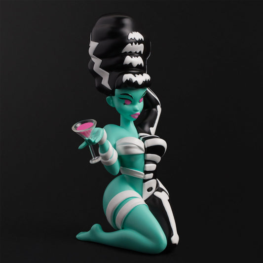 after-hours-fun-bride-bones-swaggy-teal-vinyl-art-toy-front-view
