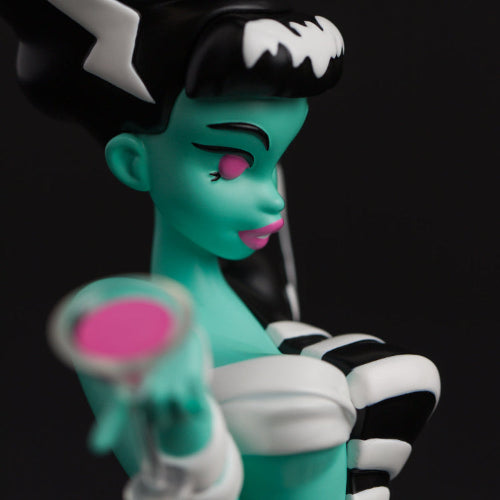 after-hours-fun-bride-bones-swaggy-teal-vinyl-figure-face-detail