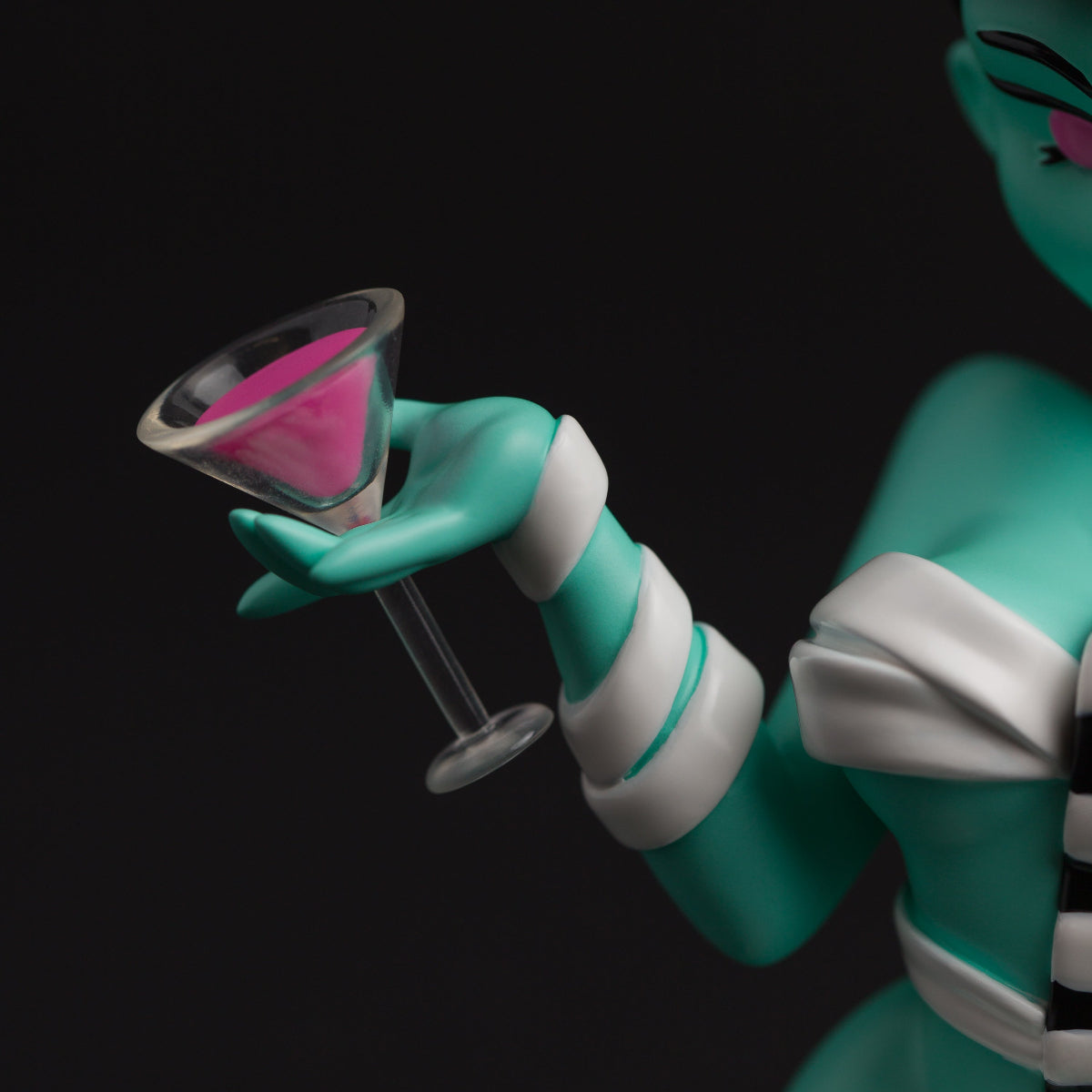 after-hours-fun-bride-bones-vinyl-figure-hand-painted-details